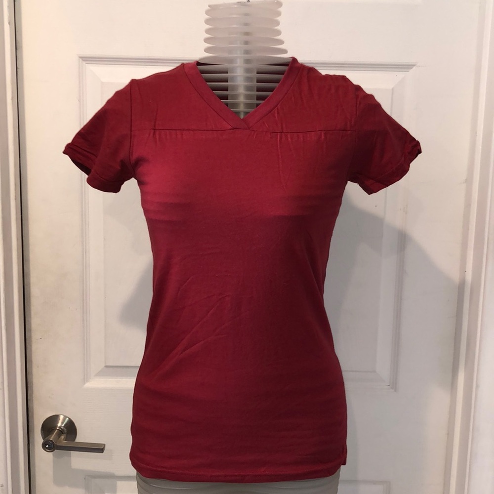 NEW U-Trau 5 piece Bundle Women Tops